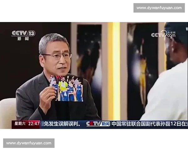白岩松对话詹姆斯:篮球的热爱与成长的答案